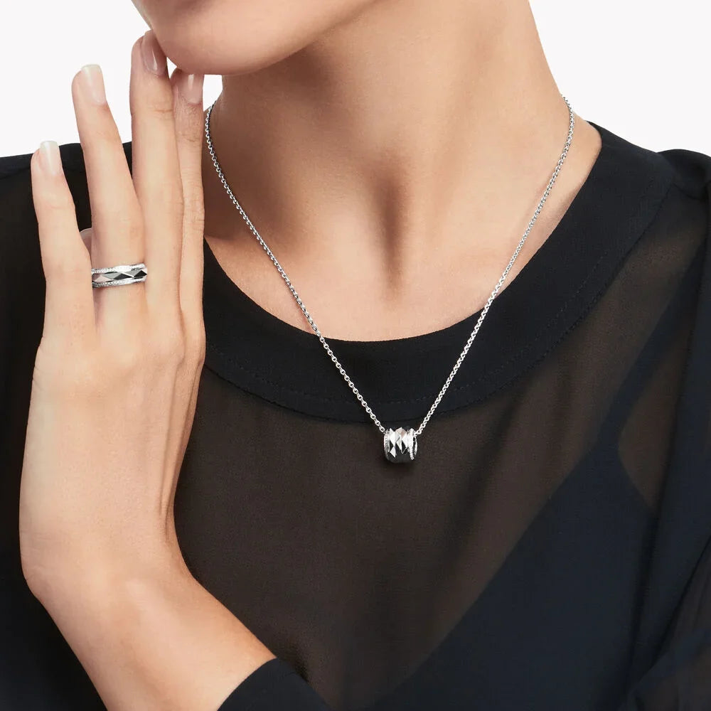 Laurence Signature Spinning Diamond Pendant